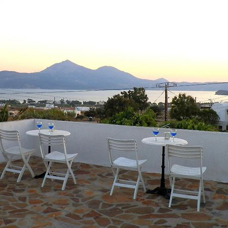 Parasporos Village Adamantas  Buitenkant foto