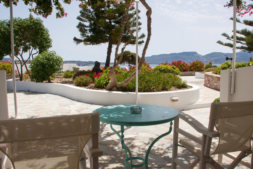 Parasporos Village Adamantas  Buitenkant foto
