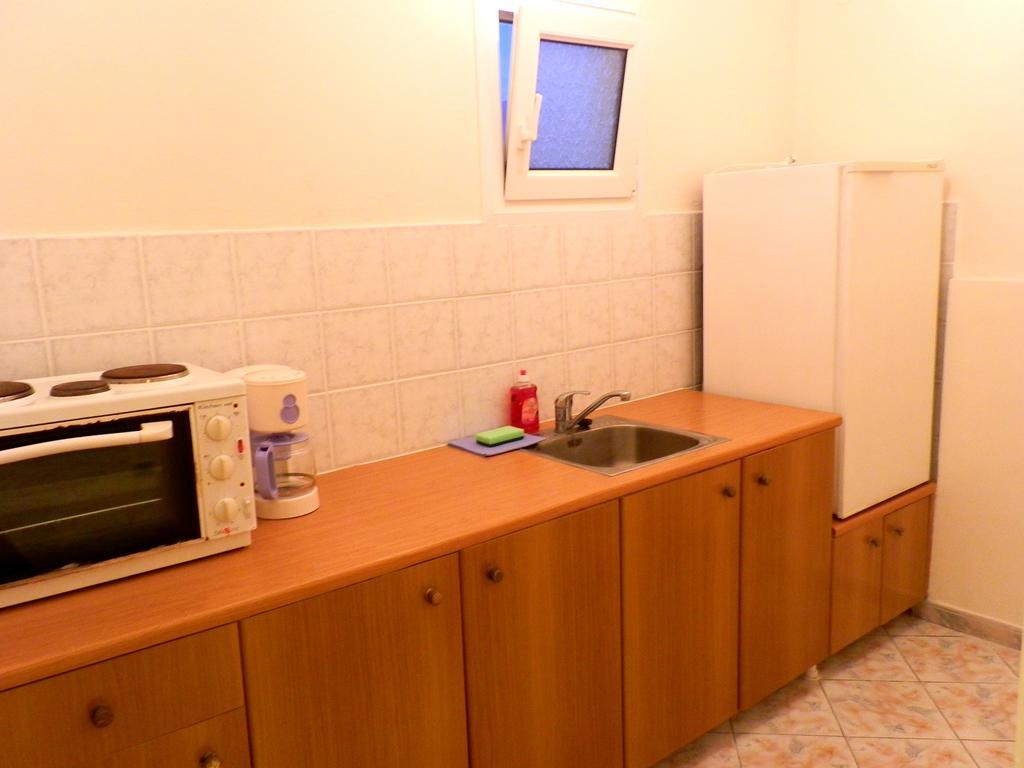 Parasporos Village Adamantas  Kamer foto