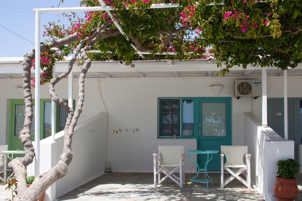 Parasporos Village Adamantas  Buitenkant foto