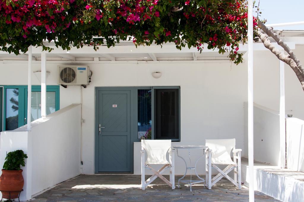 Parasporos Village Adamantas  Kamer foto