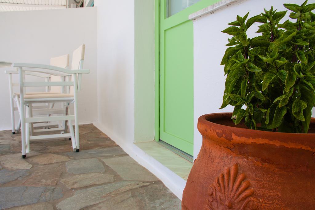 Parasporos Village Adamantas  Kamer foto