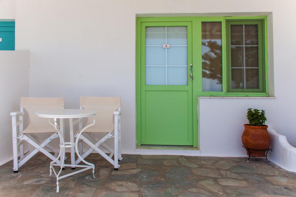 Parasporos Village Adamantas  Kamer foto