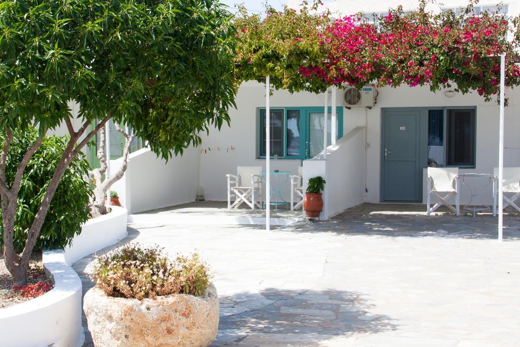 Parasporos Village Adamantas  Buitenkant foto
